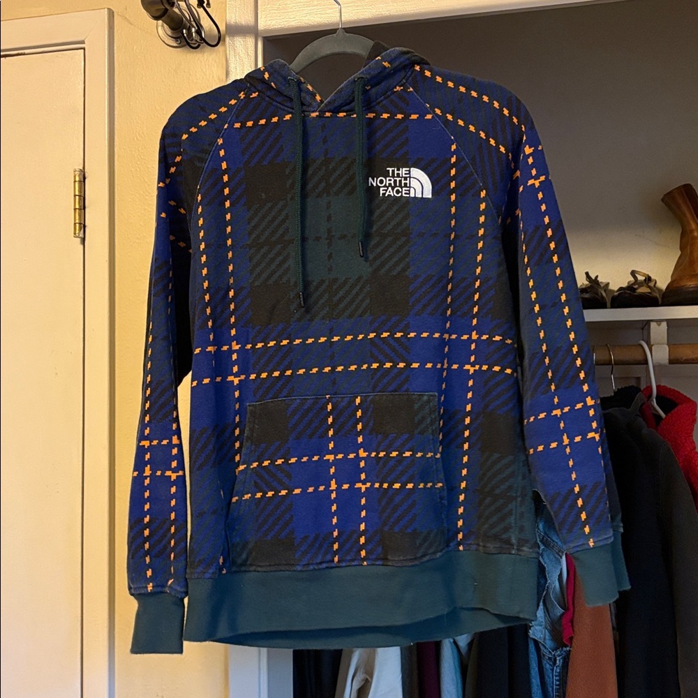 The North Face Blue and Black Checkered Hoodie Vinage